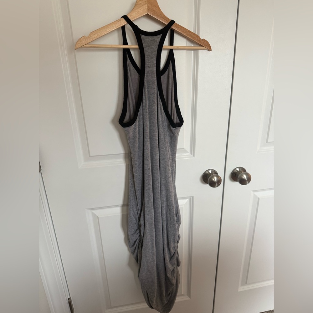Fabletics Leilani Grey Sleevless Rouched Dress Size M - Picture 5 of 5